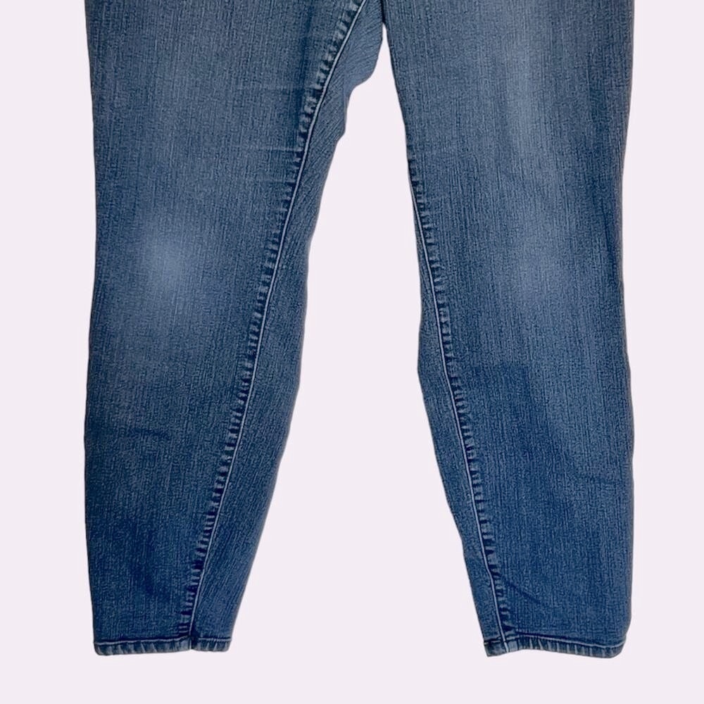 TORRID Jegging Super Skinny High-Rise Jeans - Picture 5 of 14